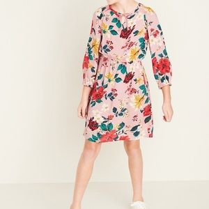 Girls Pink Floral Tie-Neck Blouson-Sleeve Waist-Defined Dress. Size S(6-7)